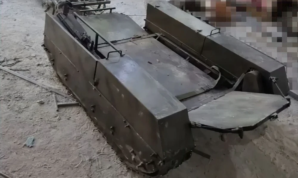 Ένα βήμα μπροστά οι Ρώσοι στην Αβντίιβκα! Νέα ρομποτική πλατφόρμα μεταφέρει προμήθειες και τραυματίες σε όλο το μέτωπο (Βίντεο)
